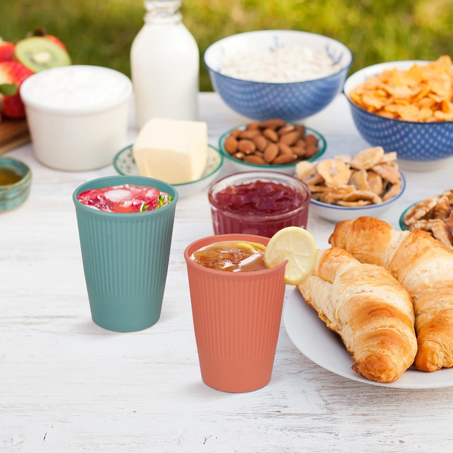 Set of 8 Plastic Cups for Kids and Adults – Unbreakable 350ml Drinking Cups (BPA-Free) – Dishwasher-Safe & Reusable – Ideal for Camping, Picnics, BBQs, and Outdoor Use (8 Colors)